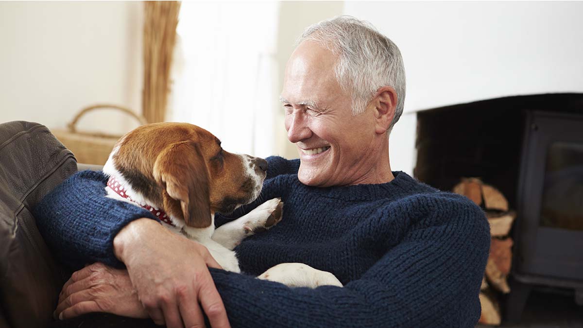 210323193430_seniorwithpet